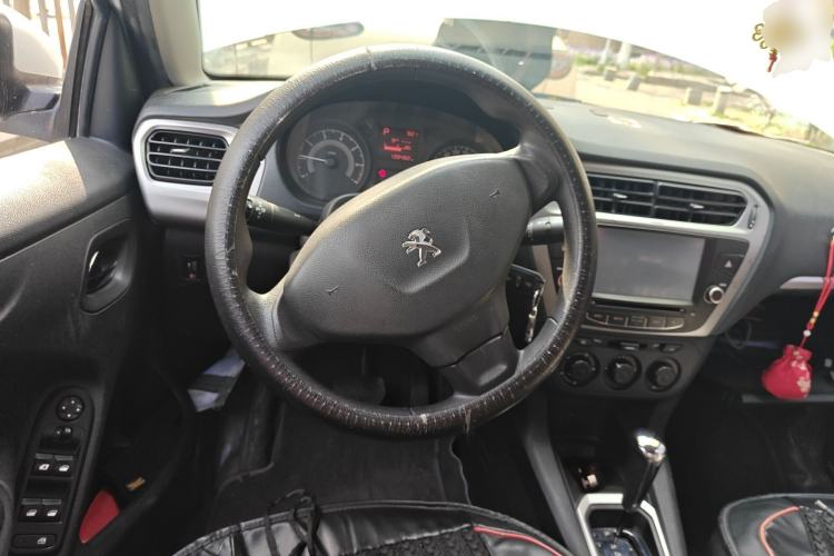 Used Peugeot 301 2014 1.6L Automatic Comfort Edition Steering Wheel