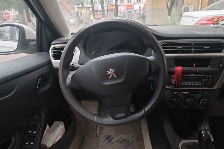 Used Peugeot 301 2014 1.6L Manual Comfort Edition Steering Wheel