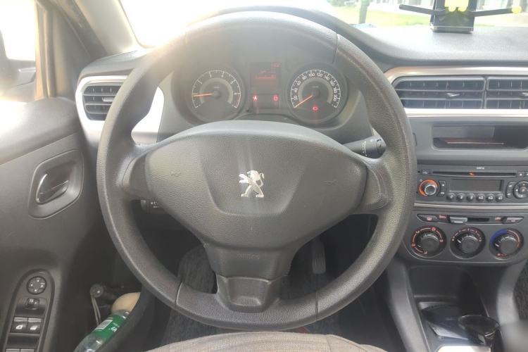 Used Peugeot 301 2014 1.6L Manual Comfort Edition Steering Wheel