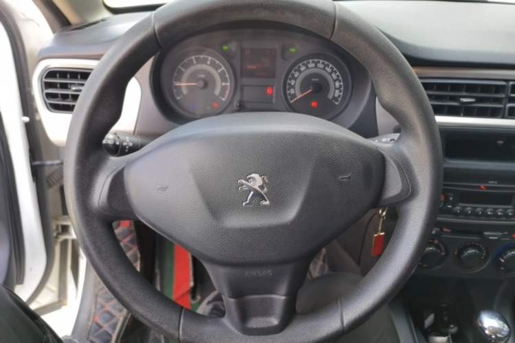 Used Peugeot 301 2014 1.6L Automatic Comfort Edition Steering Wheel