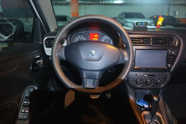 Used Peugeot 301 2014 1.6L Automatic Comfort Edition Steering Wheel