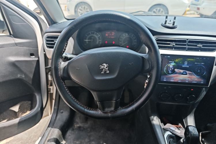 Used Peugeot 301 2014 1.6L Manual Comfort Edition CNG Steering Wheel