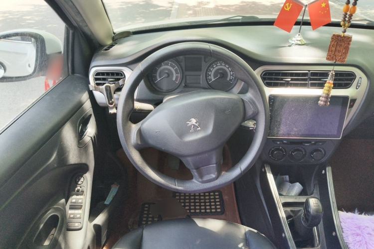 Used Peugeot 301 2014 1.6L Manual Comfort Edition Steering Wheel