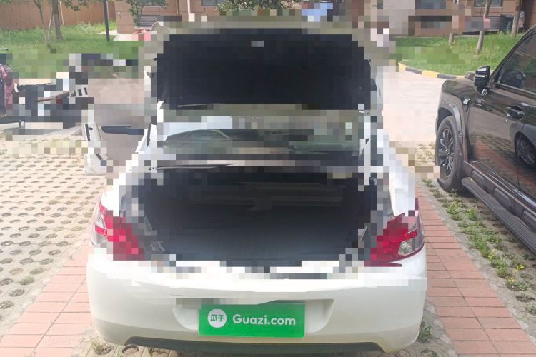 Used Peugeot 301 2014 1.6L Manual Comfort Edition Trunk