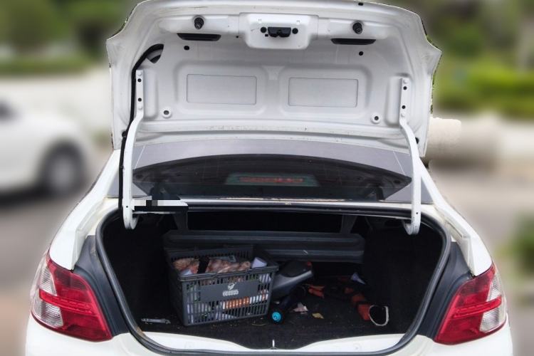Used Peugeot 301 2014 1.6L Automatic Comfort Edition Trunk