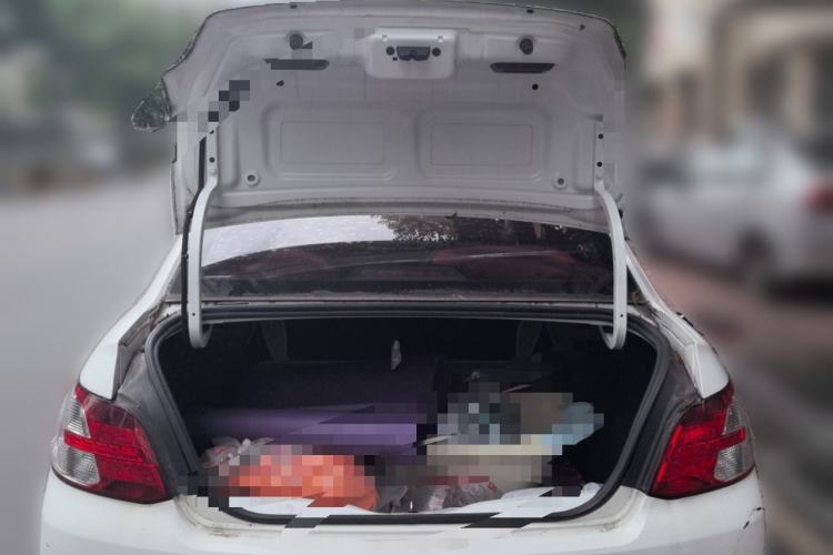 Used Peugeot 301 2014 1.6L Automatic Comfort Edition Trunk
