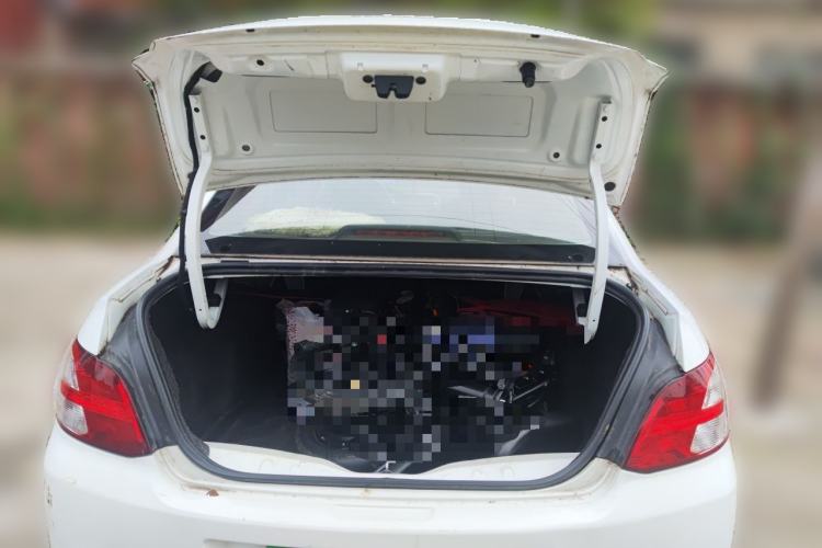 Used Peugeot 301 2014 1.6L Manual Comfort Edition Trunk