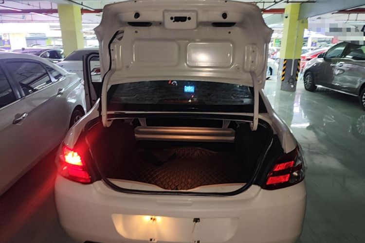 Used Peugeot 301 2014 1.6L Automatic Comfort Edition Trunk