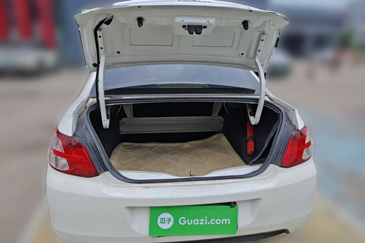 Used Peugeot 301 2014 1.6L Manual Comfort Edition Trunk