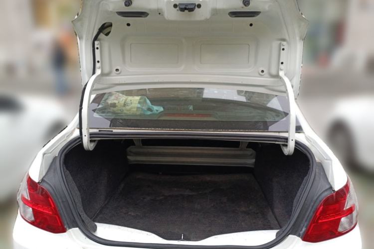 Used Peugeot 301 2014 1.6L Manual Comfort Edition Trunk