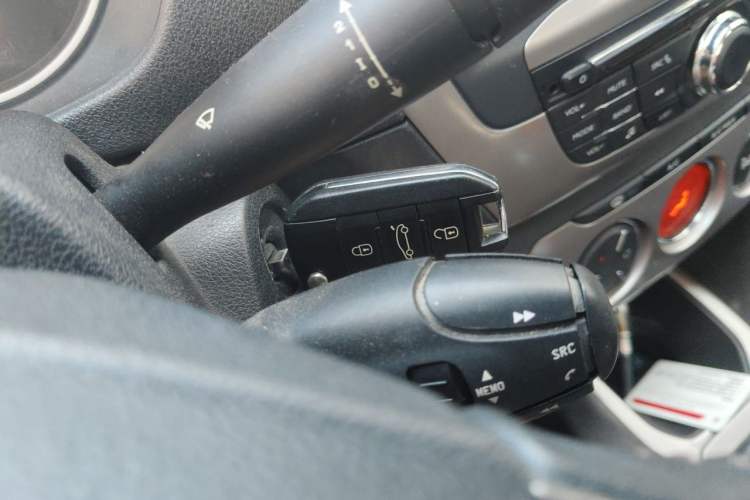 Used Peugeot 301 2014 1.6L Manual Luxury Edition Vehicle Key