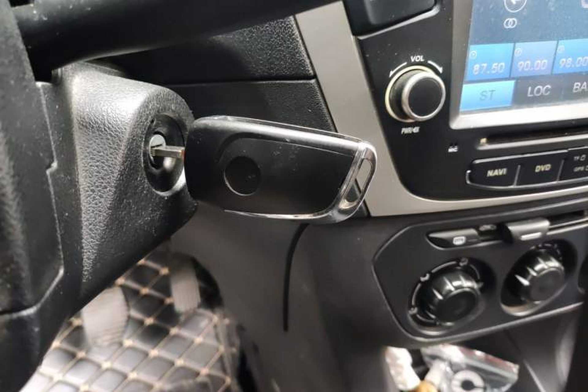 Used Peugeot 301 2014 1.6L Manual Comfort Edition Vehicle Key