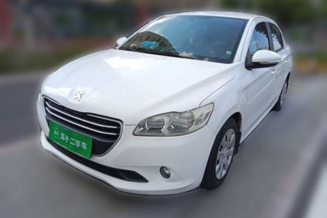 Używany Peugeot 301 2014 1.6L Automatic Comfort Edition