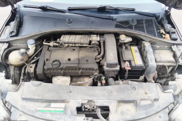 Used Peugeot 301 2014 1.6L Manual Comfort Edition Engine Bay