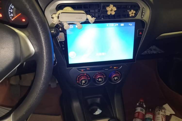 Used Peugeot 301 2016 1.6L Manual Comfort Edition Audio And AC Panel