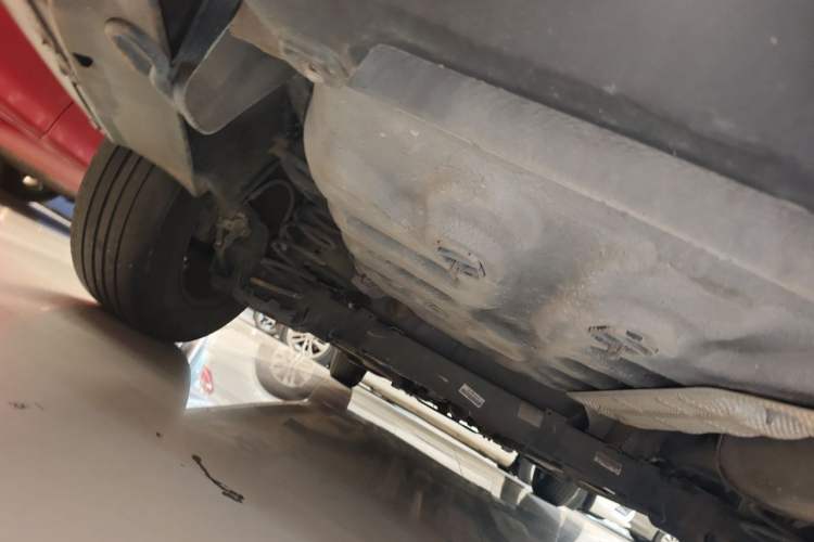 Used Peugeot 301 2016 1.6L Automatic Comfort Edition Chassis Front