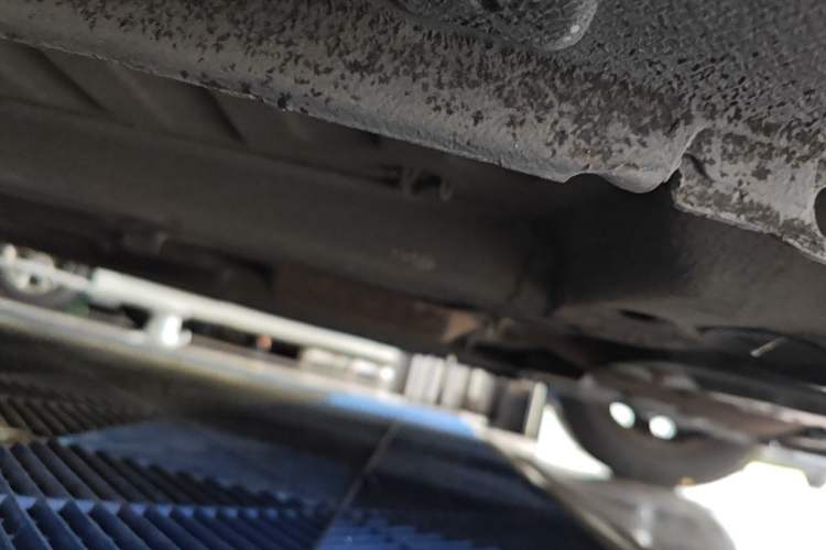 Used Peugeot 301 2016 1.6L Manual Comfort Edition Chassis Front Right