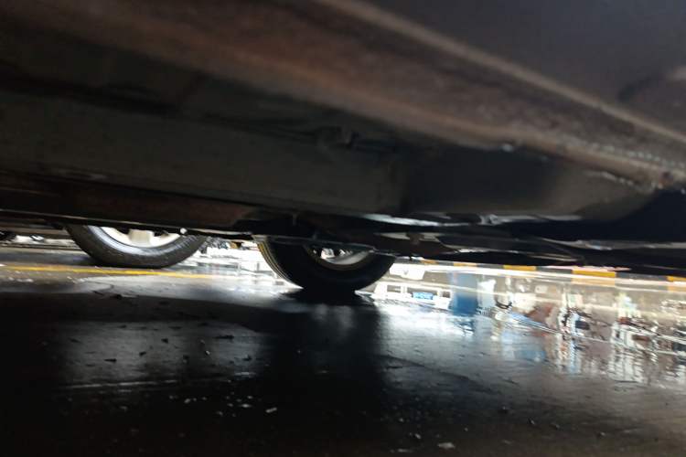 Used Peugeot 301 2016 1.6L Manual Comfort Edition Chassis Front Right