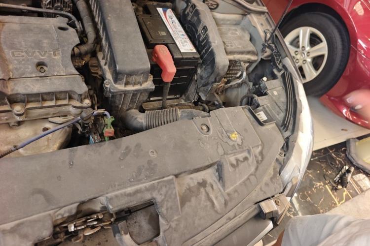 Used Peugeot 301 2016 1.6L Automatic Comfort Edition Engine Bay Left