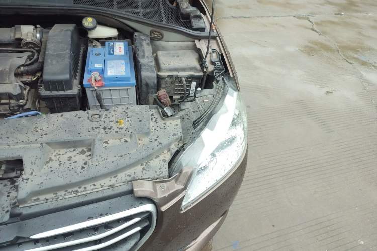 Used Peugeot 301 2016 1.6L Automatic Comfort Edition Engine Bay Left