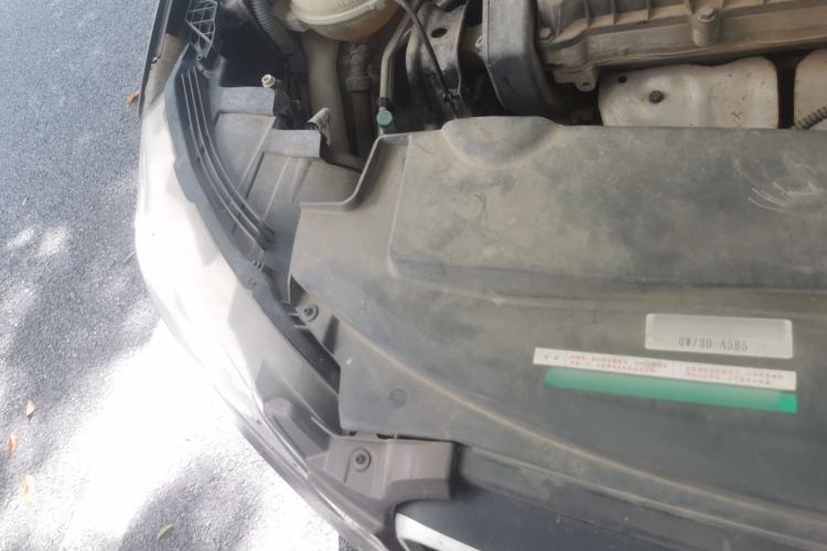 Used Peugeot 301 2016 1.6L Manual Comfort Edition Engine Bay Right