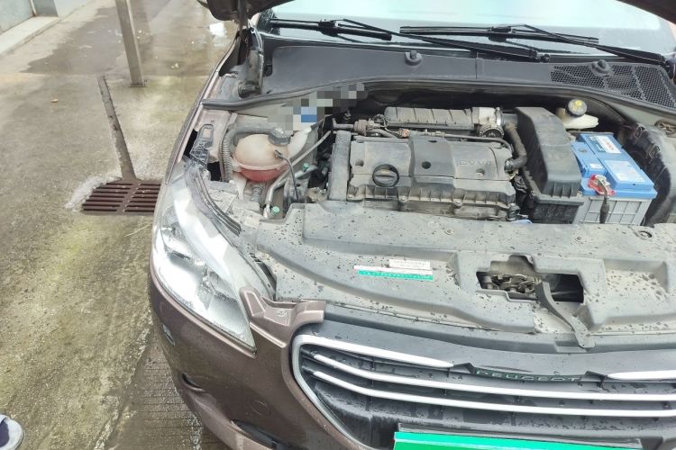 Used Peugeot 301 2016 1.6L Automatic Comfort Edition Engine Bay Right