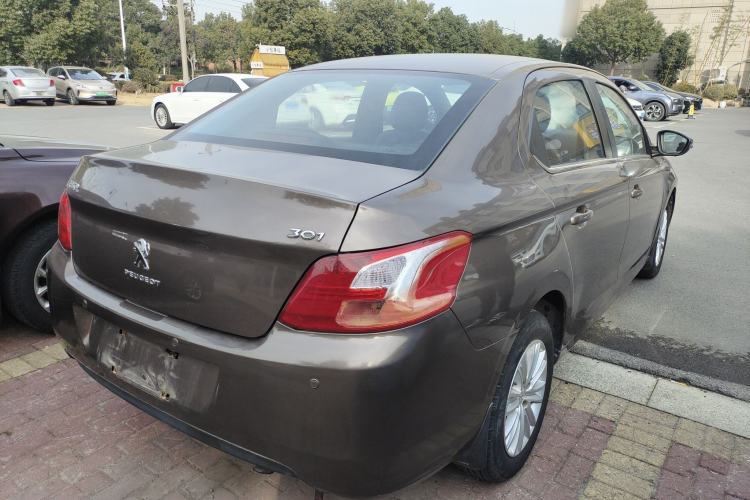 Used Peugeot 301 2016 1.6L Automatic Comfort Edition Exterior 5