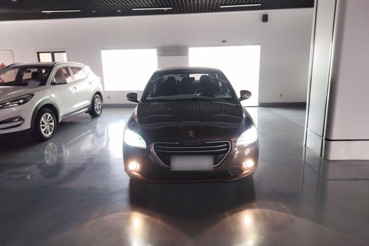 Used Peugeot 301 2016 1.6L Manual Comfort Edition Front