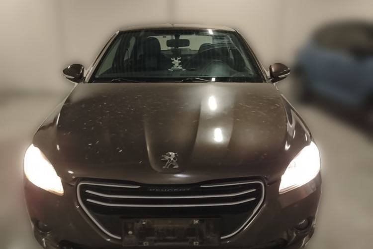 Used Peugeot 301 2016 1.6L Manual Comfort Edition Front