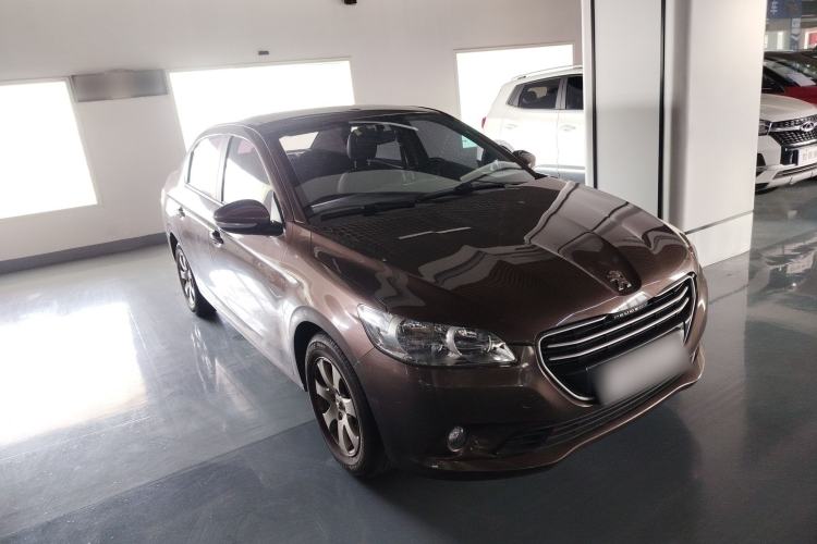 Used Peugeot 301 2016 1.6L Manual Comfort Edition Front Right 45 Deg