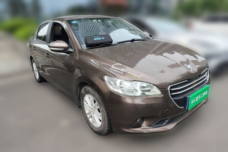 Used Peugeot 301 2016 1.6L Manual Comfort Edition Front Right 45 Deg