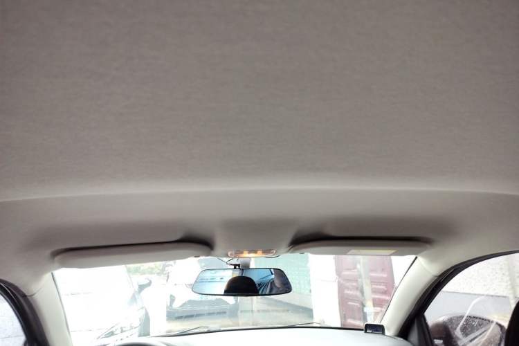 Used Peugeot 301 2016 1.6L Automatic Comfort Edition Headliner