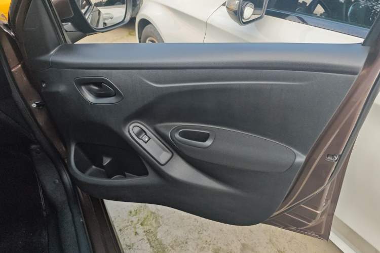 Used Peugeot 301 2016 1.6L Manual Happiness Edition Right Front Door Interior