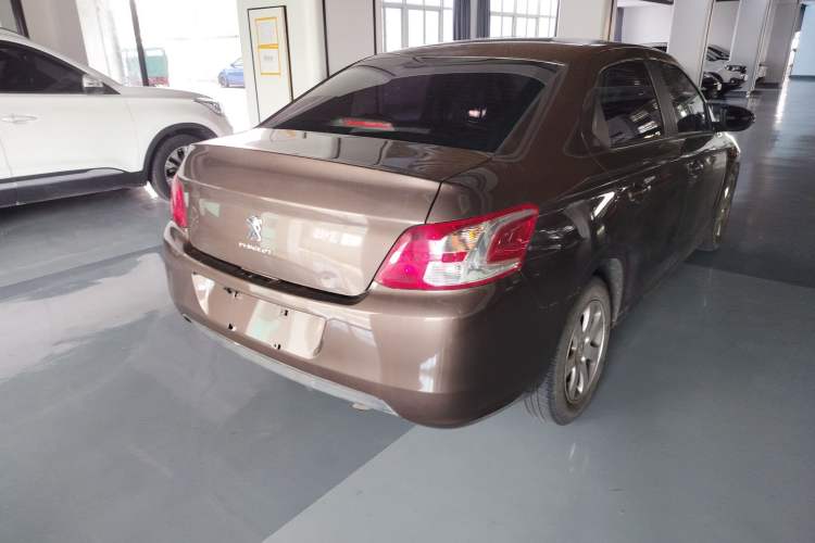 Used Peugeot 301 2016 1.6L Manual Comfort Edition Right Rear Taillight