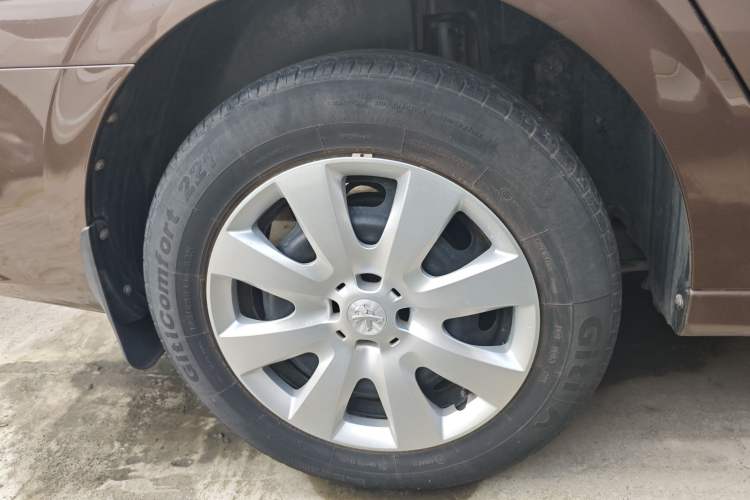 Used Peugeot 301 2016 1.6L Manual Happiness Edition Right Rear Wheel Hub