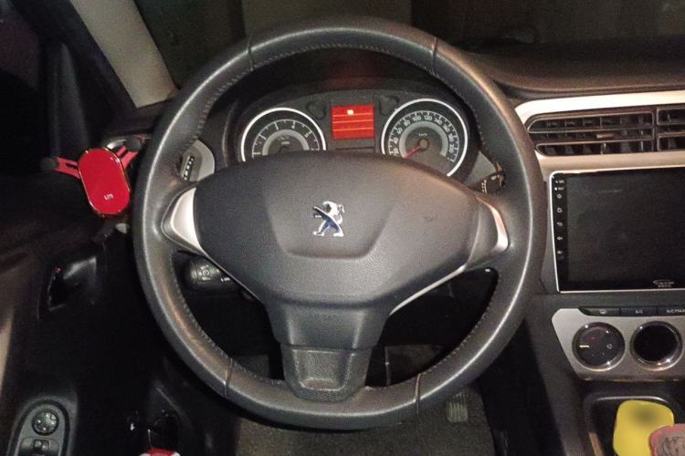 Used Peugeot 301 2016 1.6L Automatic Prestige Edition Steering Wheel