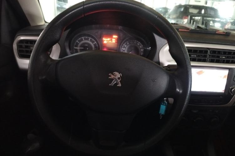 Used Peugeot 301 2016 1.6L Manual Comfort Edition Steering Wheel