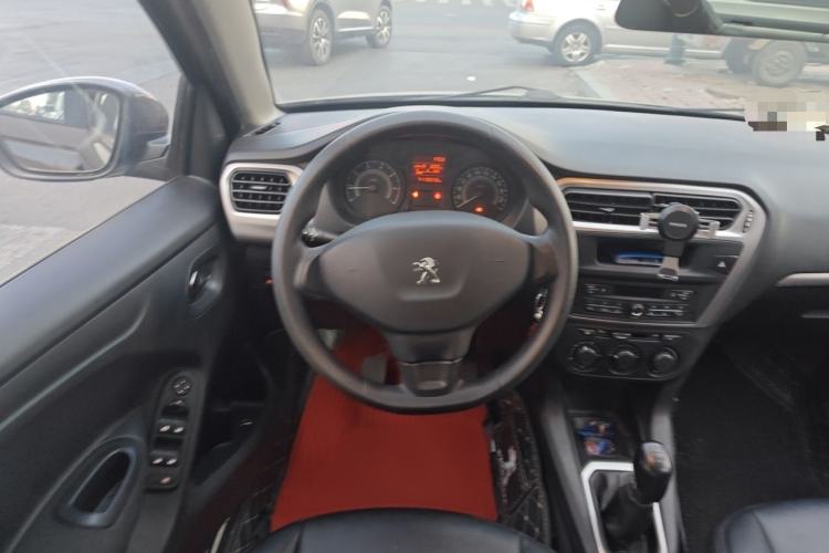 Used Peugeot 301 2016 1.6L Manual Comfort Edition Steering Wheel