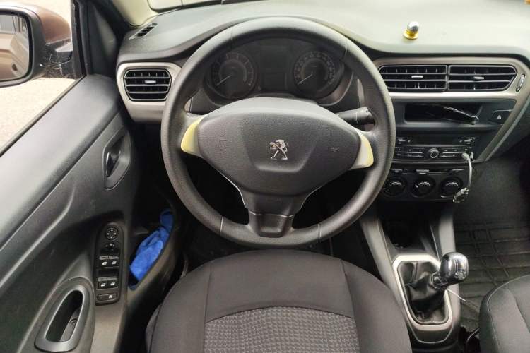 Used Peugeot 301 2016 1.6L Manual Comfort Edition Steering Wheel