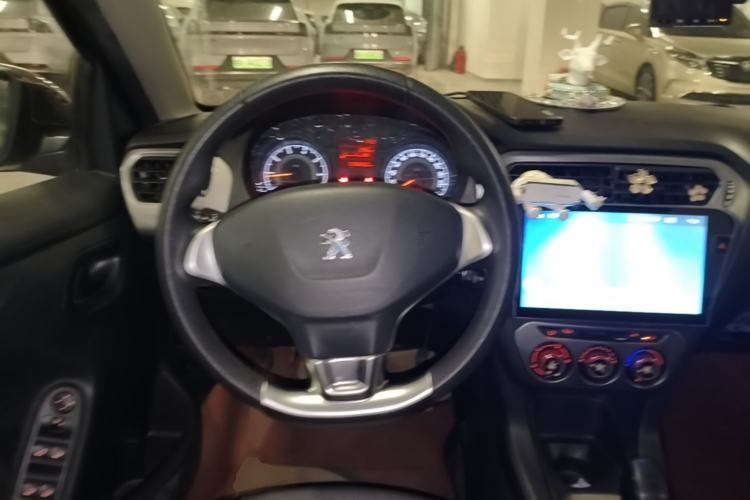 Used Peugeot 301 2016 1.6L Manual Comfort Edition Steering Wheel