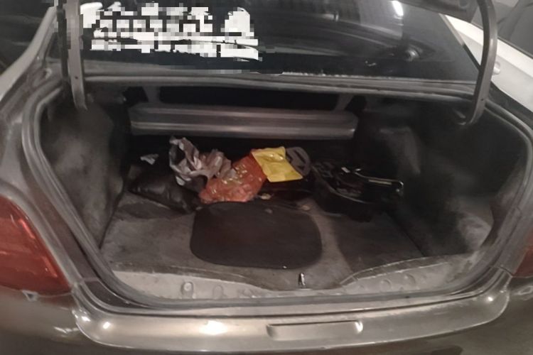 Used Peugeot 301 2016 1.6L Manual Comfort Edition Trunk