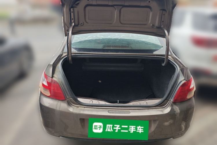 Used Peugeot 301 2016 1.6L Manual Comfort Edition Trunk