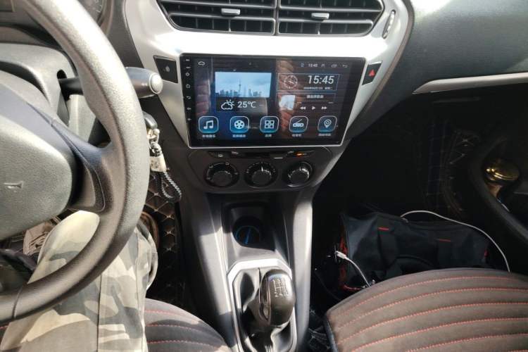 Used Peugeot 301 2016 1.6L Manual Comfort Edition Audio And AC Panel