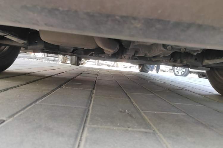 Used Peugeot 301 2016 1.6L Automatic Comfort Edition Chassis Front
