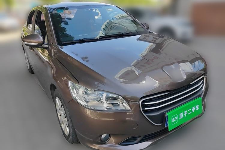Used Peugeot 301 2016 1.6L Automatic Comfort Edition Front Right 45 Deg