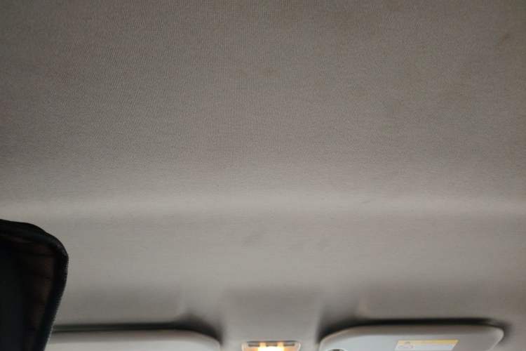 Used Peugeot 301 2016 1.6L Manual Comfort Edition Headliner