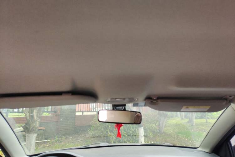 Used Peugeot 301 2016 1.6L Automatic Comfort Edition Headliner
