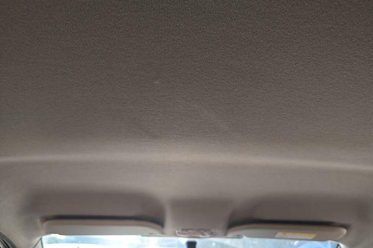 Used Peugeot 301 2016 1.6L Automatic Comfort Edition Headliner
