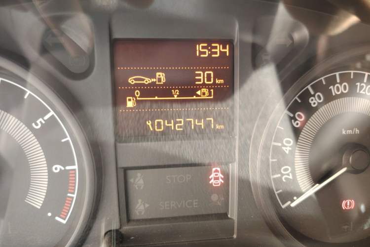 Used Peugeot 301 2016 1.6L Manual Comfort Edition Odometer Close Up