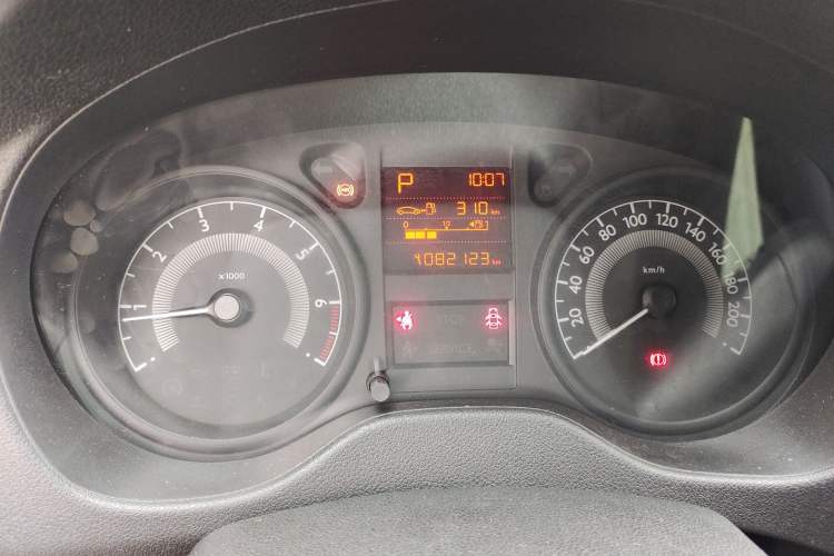 Used Peugeot 301 2016 1.6L Automatic Comfort Edition Odometer Close Up